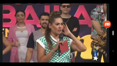 Violeta Isfel Y Raymix En Las Estrellas Bailan En Hoy