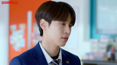 Light On Me Capitulo 2